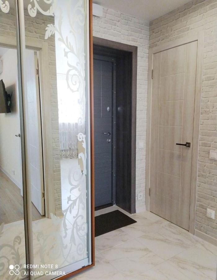 Стильная Vip Квартира В Центре Shostka Exterior foto